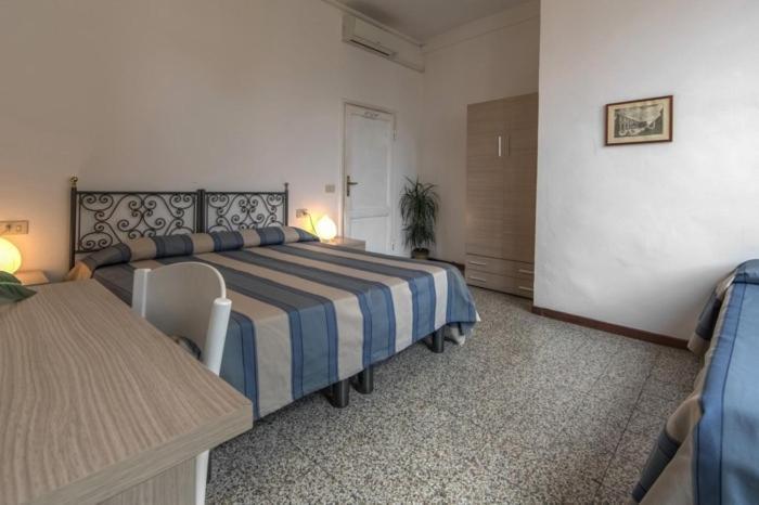 Hotel Aldobrandini Florence Exterior photo